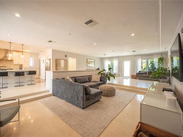 Villa for rent in Miami Beach