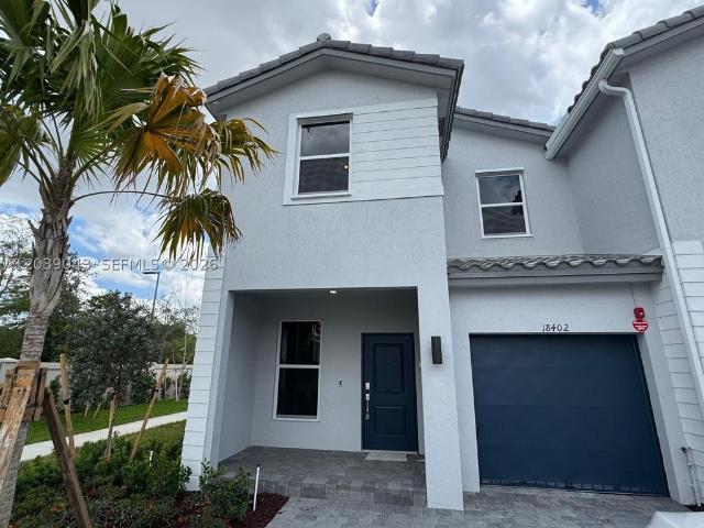 Townhouse for rent in Pembroke Pines, Florida
