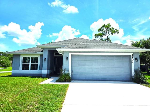 Detached House for rent in Sebastian