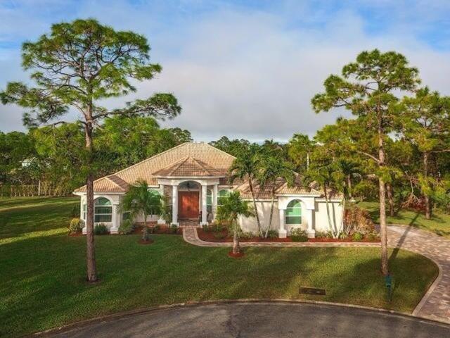 Villa for rent in Palm Beach