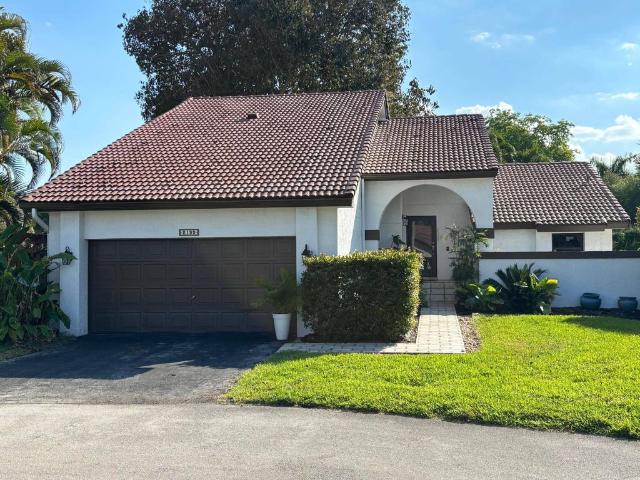 Detached House for rent in Weston, Florida