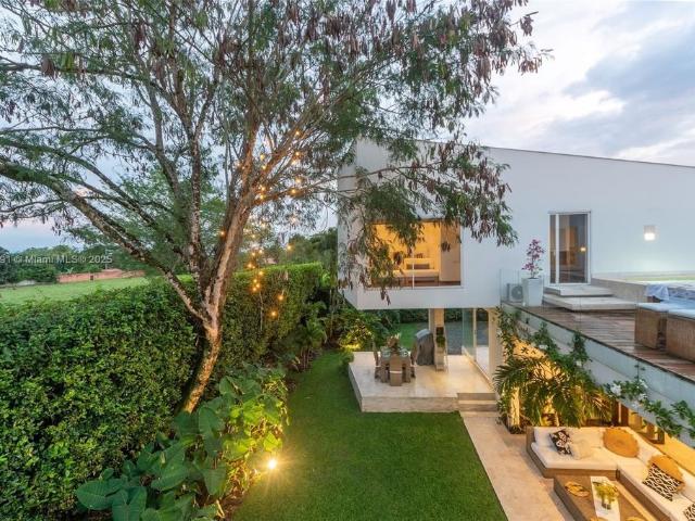 Villa for sale in Texas