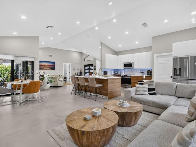 Detached House for sale in Davie, Broward County