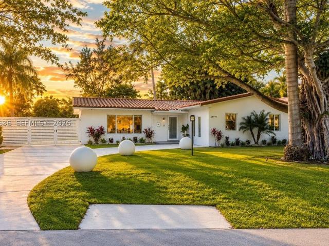 Detached House for sale in El Portal, Florida