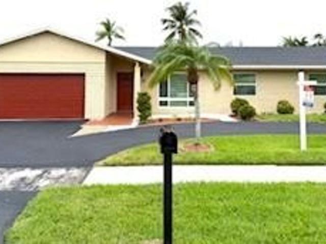 Villa for sale in Fort Lauderdale
