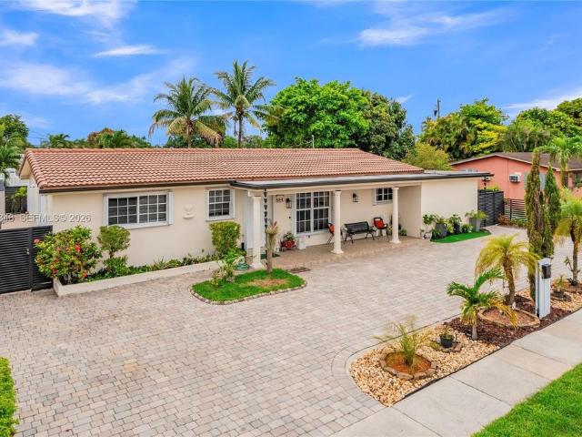 Detached House for sale in Hialeah, Florida