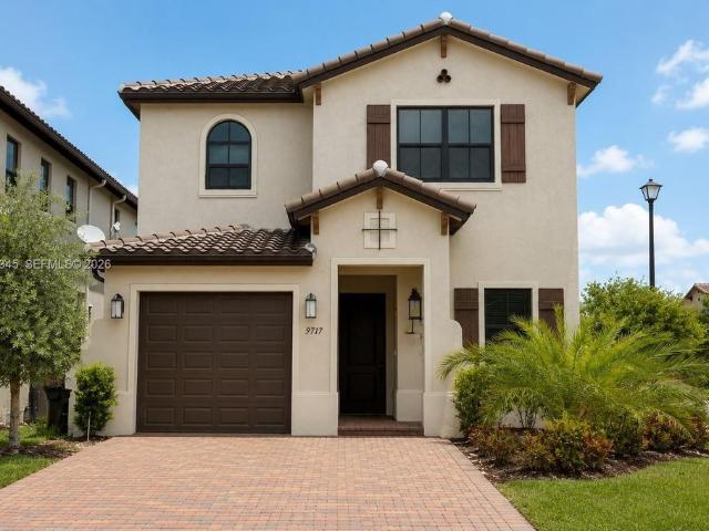 Detached House for sale in Hialeah, Florida