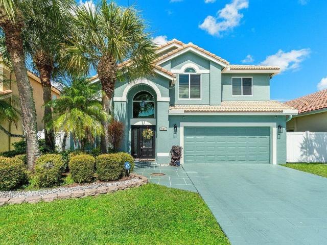 Villa for sale in Lake Worth