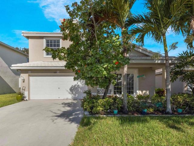 Villa for sale in Lake Worth