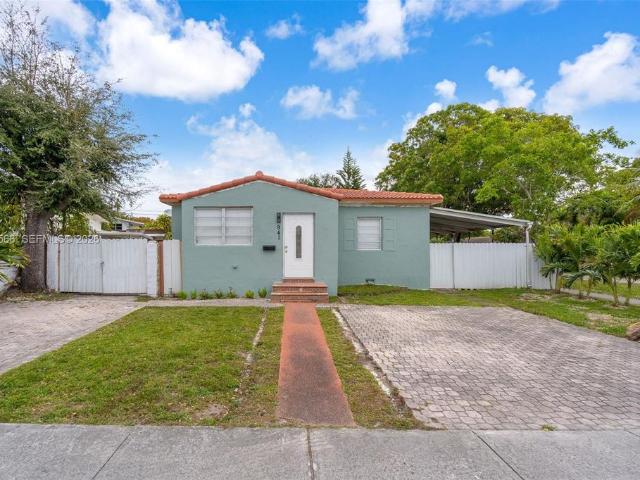 Detached House for sale in Miami, Florida