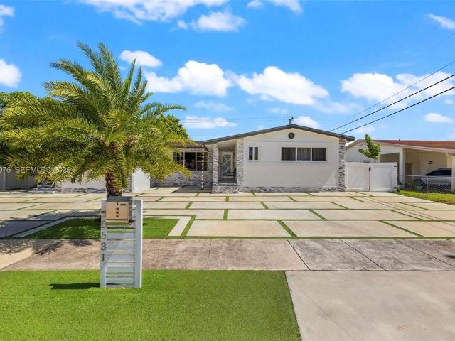 Detached House for sale in Miami, Florida