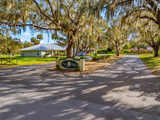 Villa for sale in Okeechobee