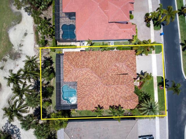 Villa for sale in Palm Beach