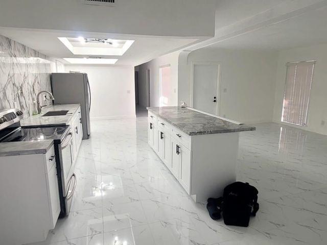 Detached House for sale in Tamarac, Florida