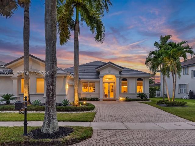 Detached House for sale in Weston, Broward County