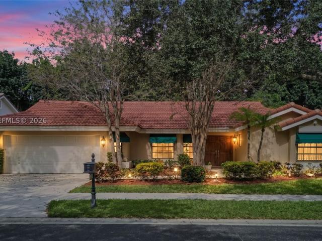 Detached House for sale in Weston, Broward County
