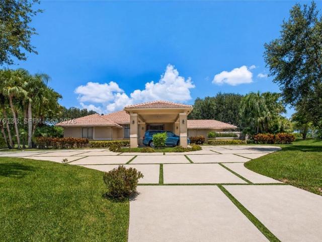 Detached House for sale in Weston, Broward County