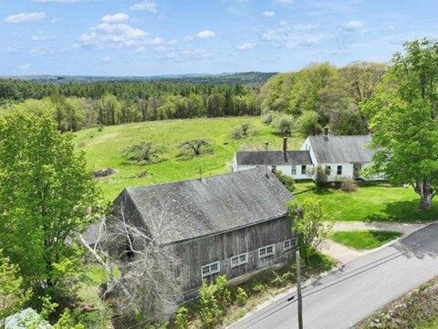 House for sale in New Hampshire