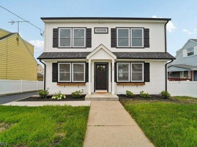 House for sale in Lyndhurst, Bergen County