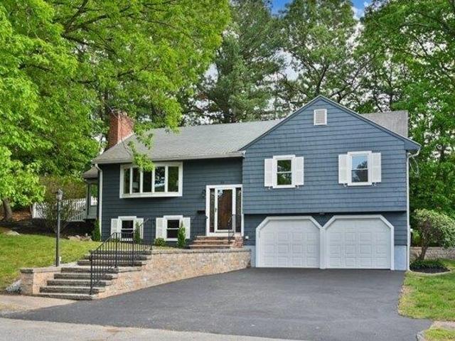House for sale in Lynnfield, Massachusetts