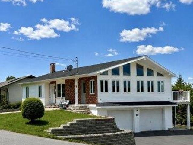 House for sale in Maine