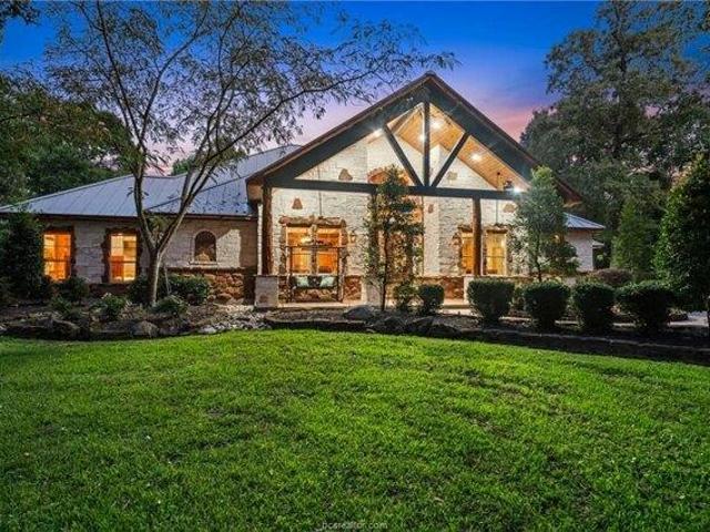 House for sale in Magnolia, Texas