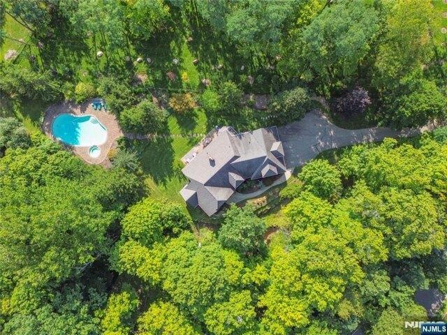 House for sale in Mahwah, New Jersey
