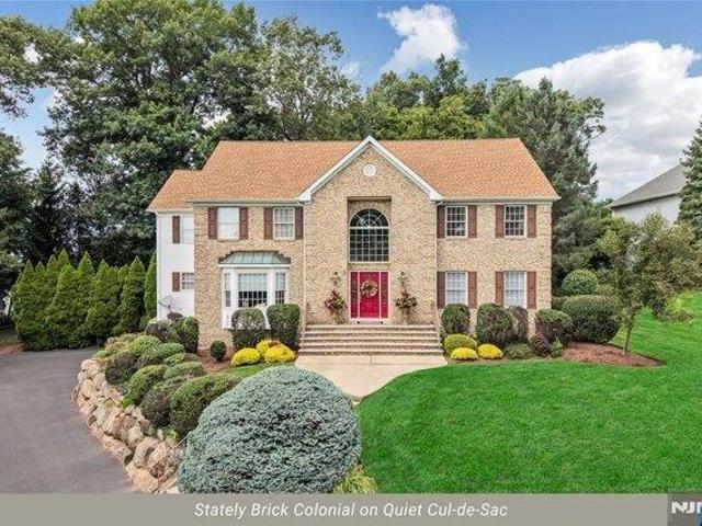 House for sale in Mahwah, New Jersey