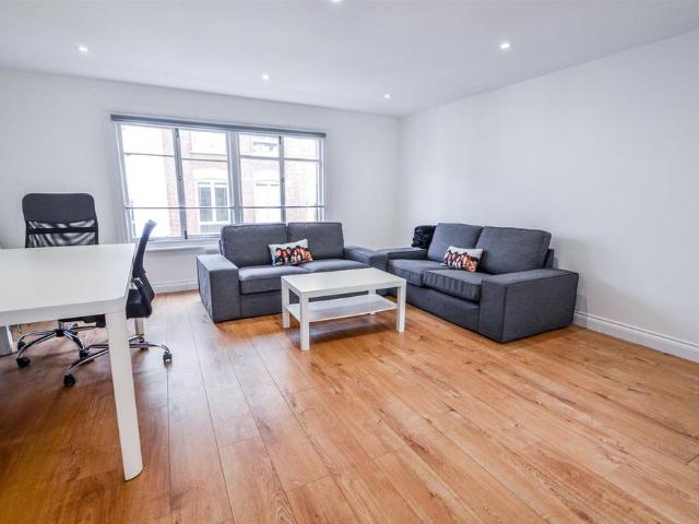 House for rent in Soho, Greater London