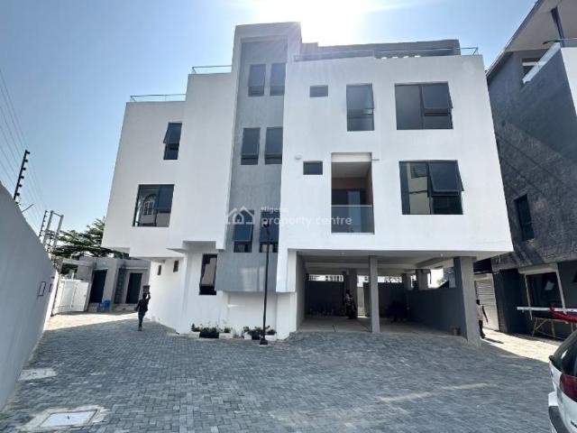 House for sale in Eti Osa, Lagos