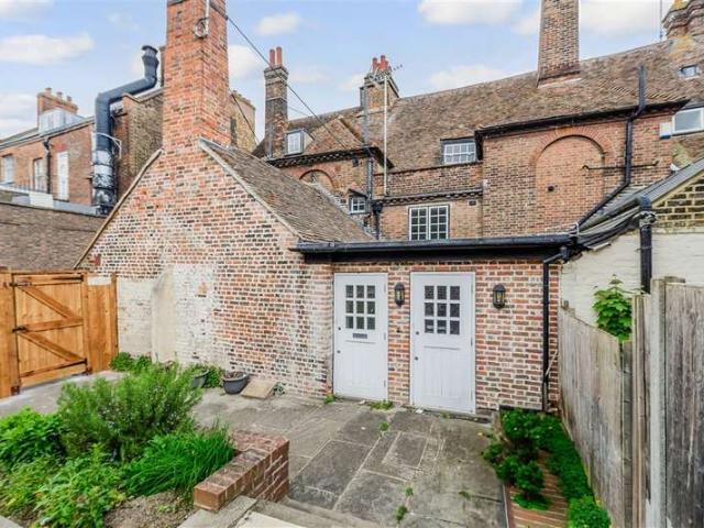 Maisonette for sale in Troy Town, Rochester