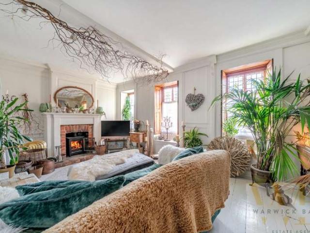Maisonette for sale in Fishersgate, West Sussex