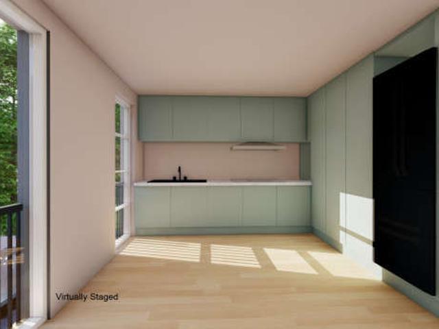 Maisonette for sale in Little Stanmore, Greater London