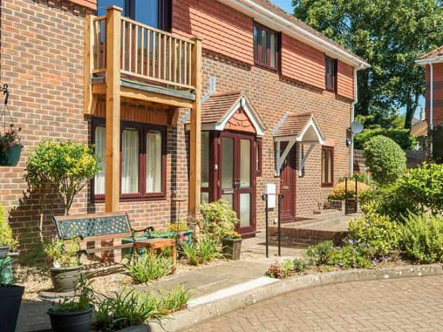 Maisonette for sale in Kingswood Firs, Bolton Low Houses