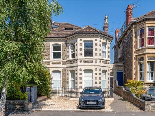 Maisonette for sale in Feckenham, City Of Bristol