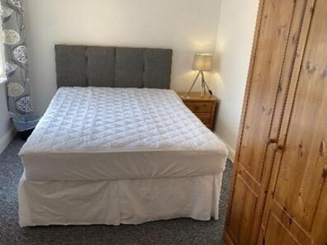 Maisonette for rent in Lillington, Green Close