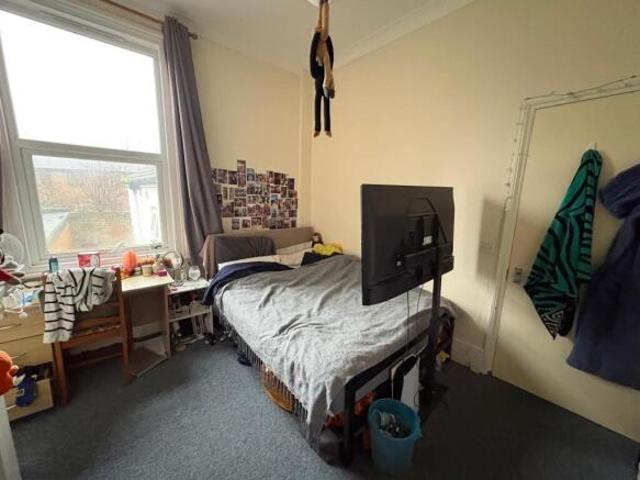 Maisonette for rent in Round Hill, Brighton & Hove