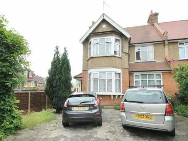 House for rent in Lyons, Greater London