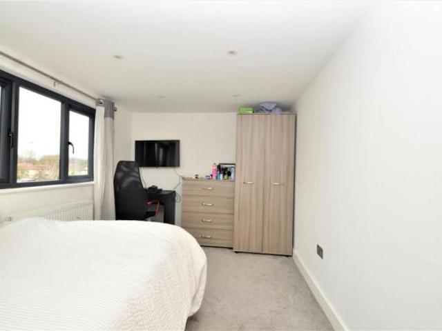 Maisonette for rent in Feckenham, City Of Bristol
