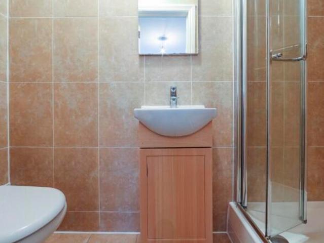 Maisonette for rent in Twickenham, Greater London