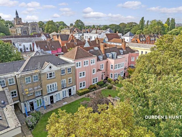 Flat for sale in Hythe, Colchester