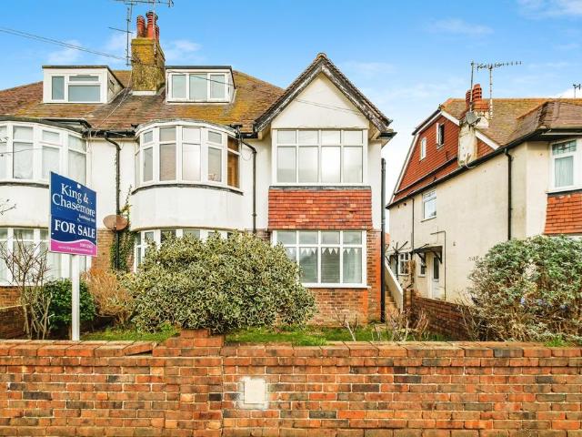 Flat for sale in West Worthing, Worthing