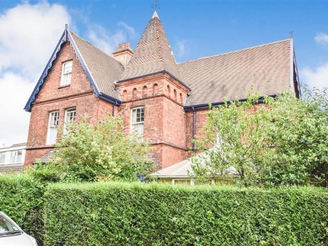 Flat for sale in Hessle, Isle Of Man