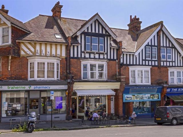 Flat for sale in Aldrington, Isle Of Man