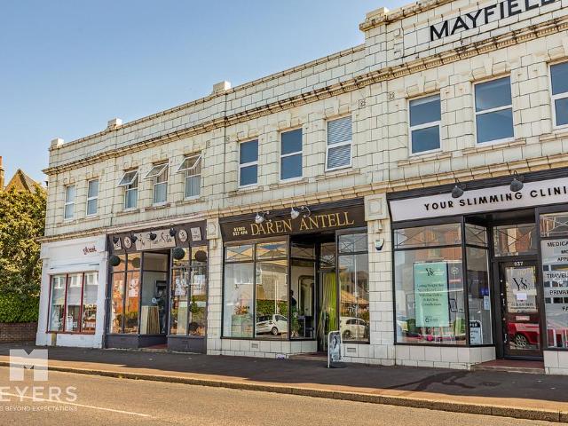 Flat for sale in Moordown, Bournemouth