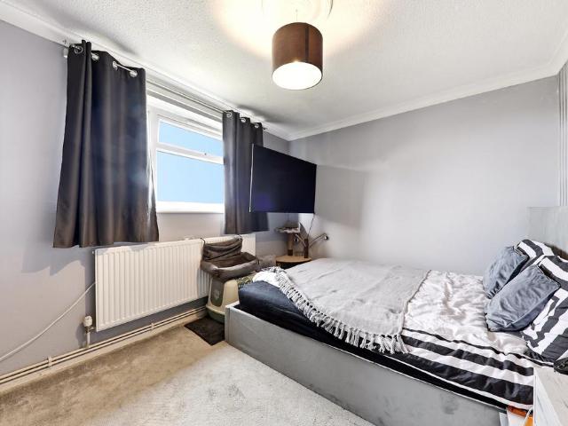 Flat for sale in Garforth, West Yorkshire