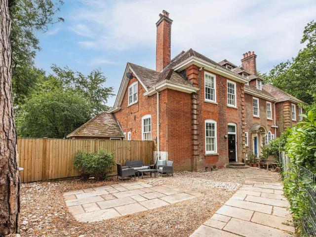 Flat for sale in East Bank, Norfolk