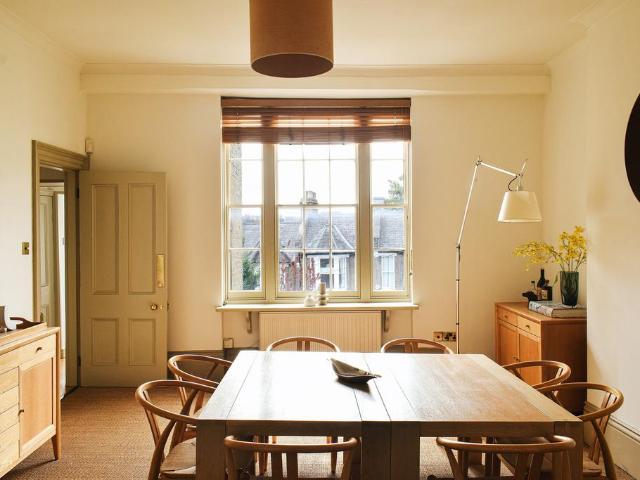 Flat for sale in Barnsbury, Greater London