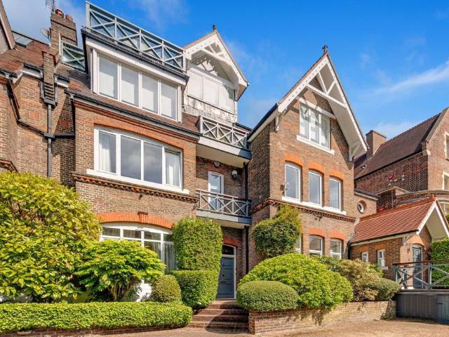 Flat for sale in South Hampstead, Isle Of Man