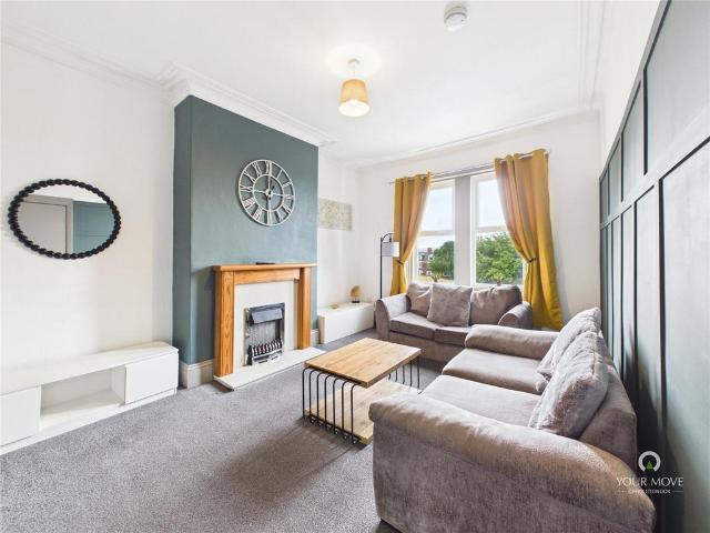 Flat for sale in Bensham, Tyne And Wear